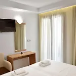 Aparthotel Artemis 4*