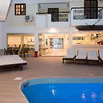Artemis Aparthotel 4*