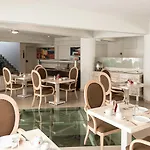 Aparthotel Artemis Hersonissos (Crete)