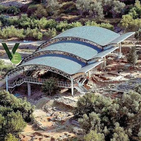 Artemis Aparthotel Limenas Chersonisou