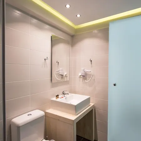 Artemis 4* Herszonisszosz