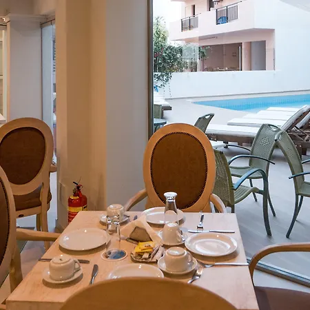 Apartmanhotel Artemis