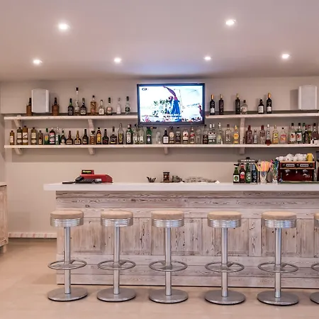 Artemis Apartmanhotel 4*