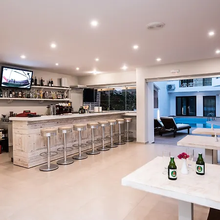 Artemis 4* Χερσόνησος