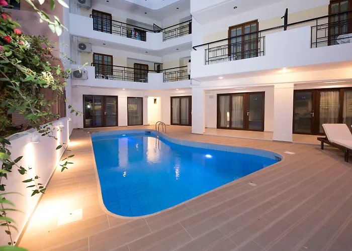 Artemis شقة فندقية 4*