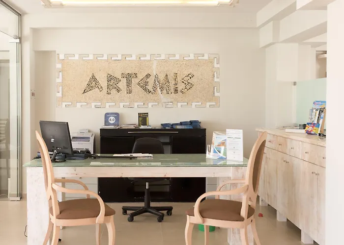 Artemis Aparthotel Hersonissos (Crete)