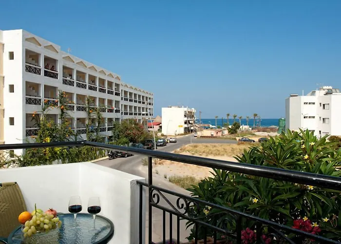 Aparthotel Artemis Hersonissos (Crete)