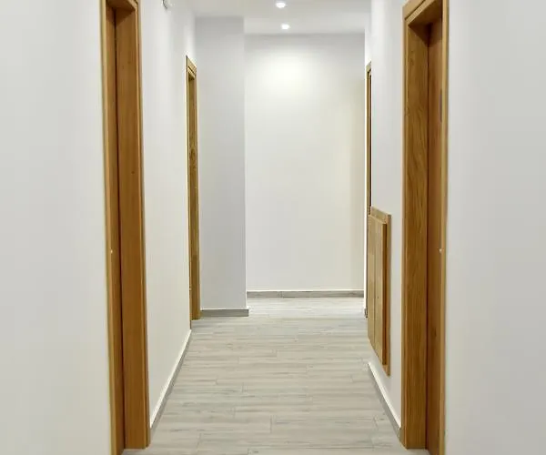 Artemis شقة فندقية 4*