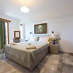 شقة فندقية Artemis 4*